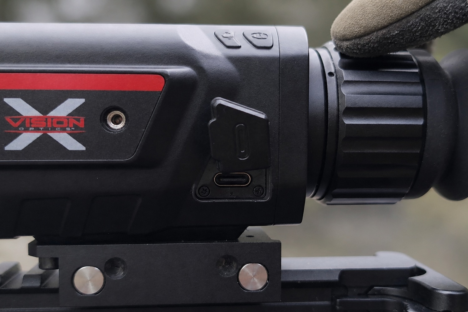 Adjusting the X-Vision Impact 150 turret while zeroing