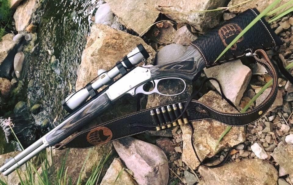 hunting-rifle-with-scope.jpg hunting-rifle-with-scope.jpg